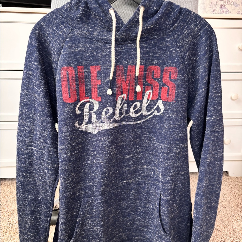 Colosseum Women’s Navy Ole Miss Rebels Hoodie